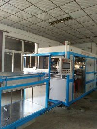 從上海伺服機(jī)吸塑機(jī)到青島大楊自動(dòng)化 生物科技制造的精密協(xié)奏